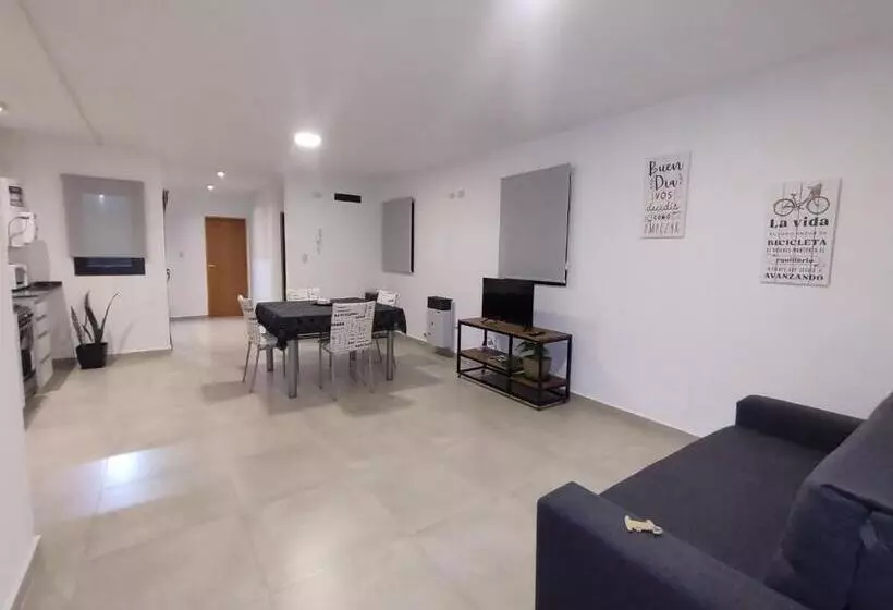 Complejo Claret, Departamentos A Metros De Sanatorio Allende Y Hospital Privado Cerro