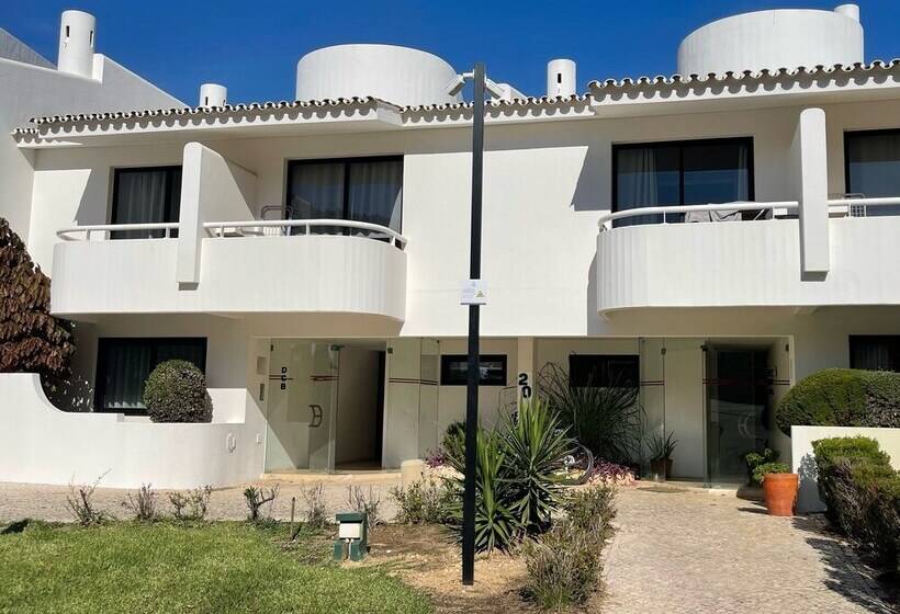 Scarlet S Place 1 Bed Victory Village Quinta Do Lago Beach, Nature, Lakes