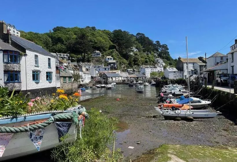 Teana Cottage