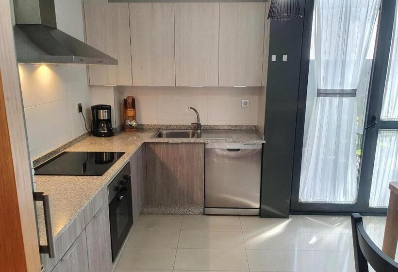 Coco Pardal, Pontevedra