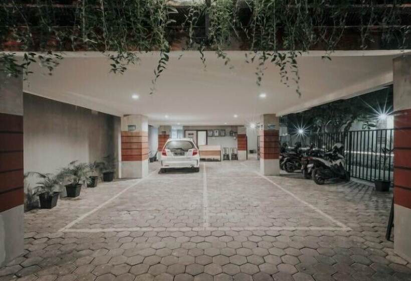 هاستل Dparagon Kemuning