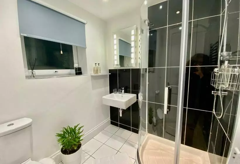 Aamiaismajoitus (B&B) Tŷ Treflan