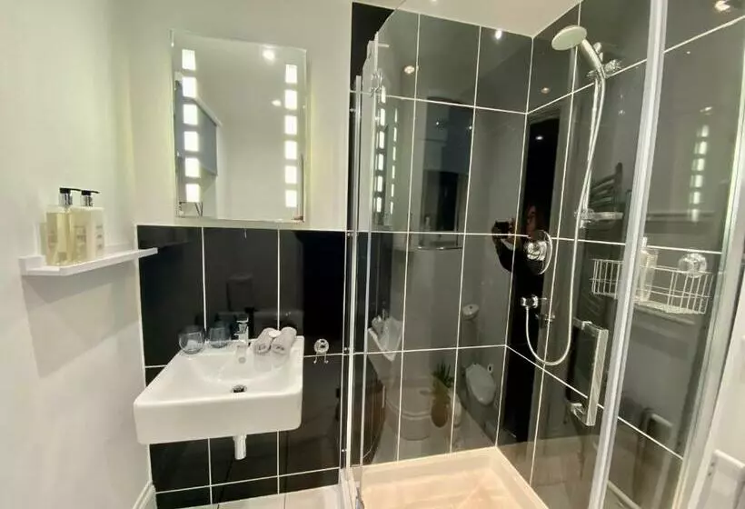 Aamiaismajoitus (B&B) Tŷ Treflan