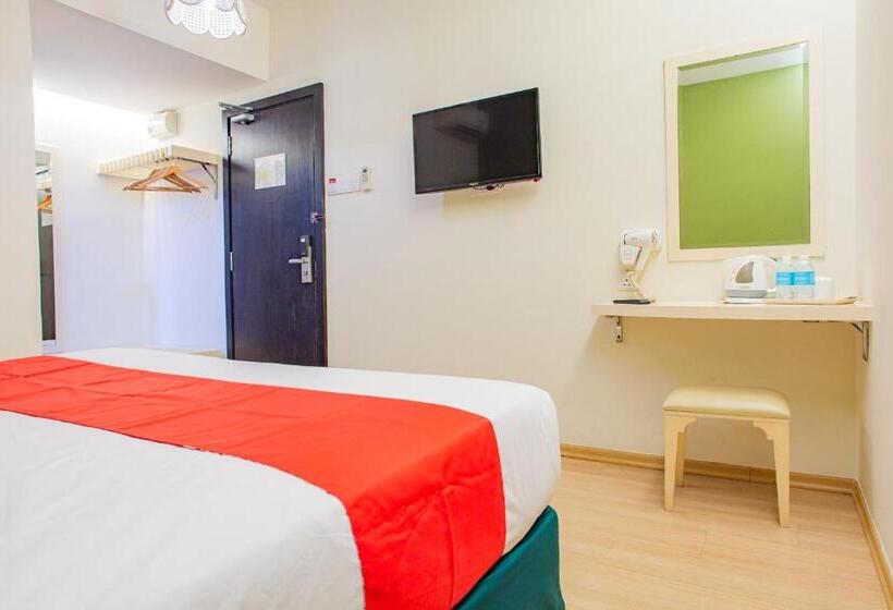 호텔 101 Permas Jaya