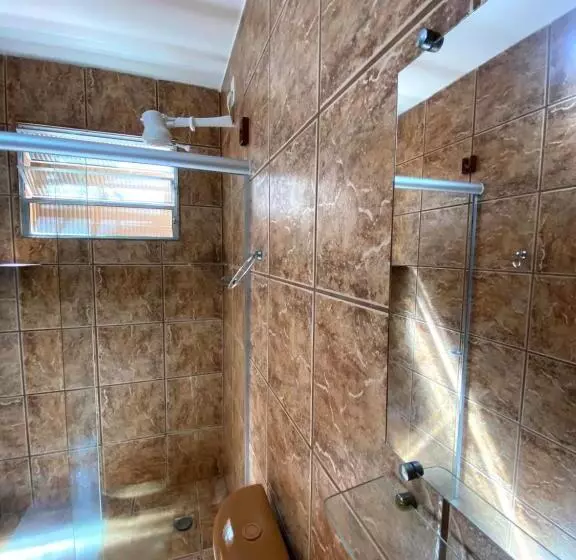 Hotelli Pousada Kanady