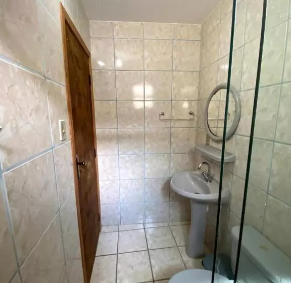 Hotelli Pousada Kanady