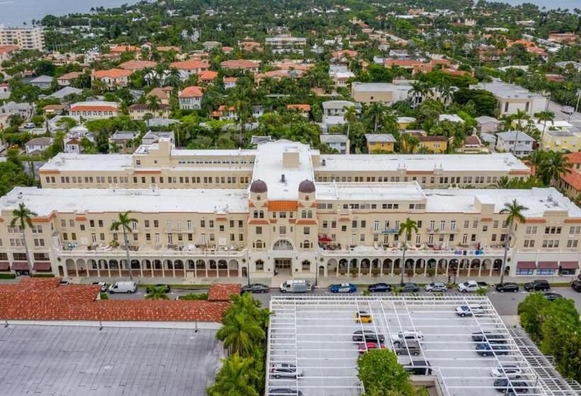 Palm Beach Island Condominiums