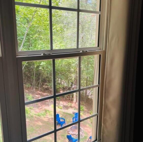 Smokies Hill Top Cabin Mountain Views 2 Miles To Town Pet Friendly