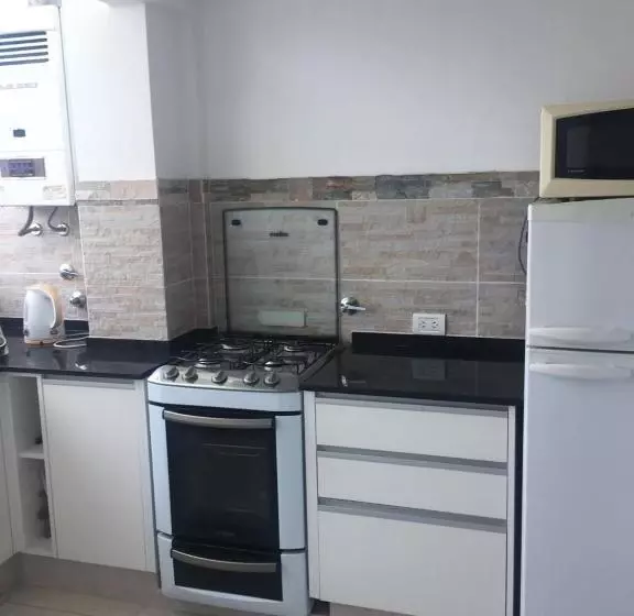 Hostel Playa Grande Suites