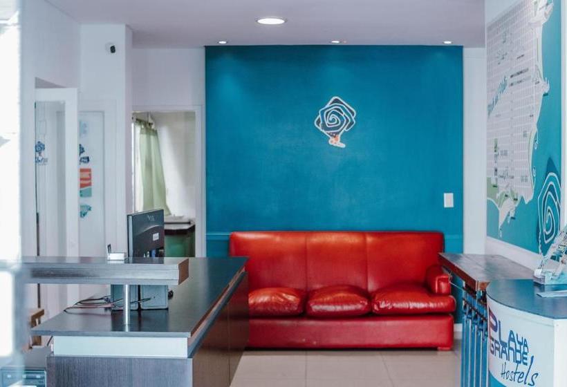 Hostel Playa Grande Suites