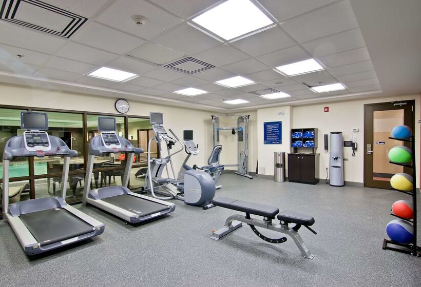 فندق Hampton Inn & Suites By Hilton Toronto Markham