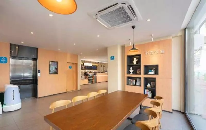 酒店 Hanting Dalian Maritime University Metro Station