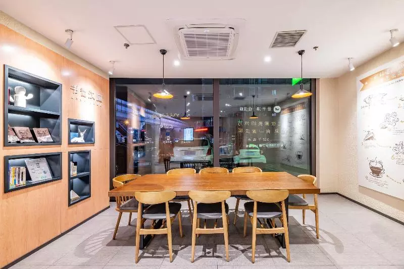 酒店 Hanting Dalian Maritime University Metro Station