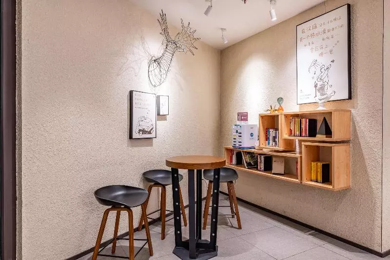 酒店 Hanting Dalian Maritime University Metro Station