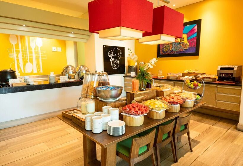 هتل Hilton Garden Inn Barranquilla