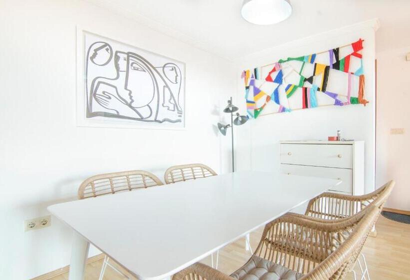 Apartment In Muralla Roja 0406