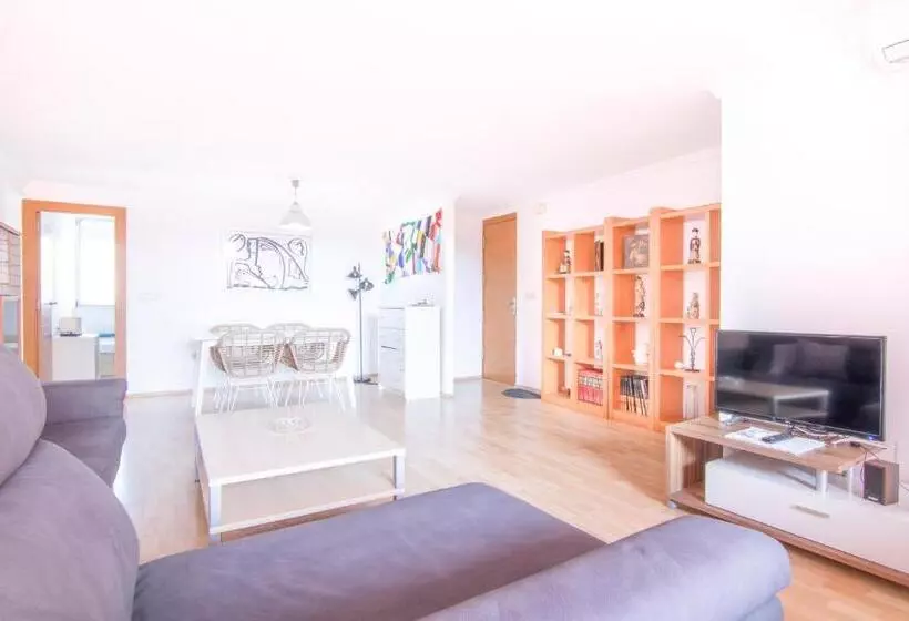 Apartment In Muralla Roja   0406