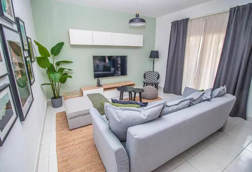 Apartment Close To Golf, Beaches, Quinta Lago, Vale Lobo, Quarteira And Vilamoura