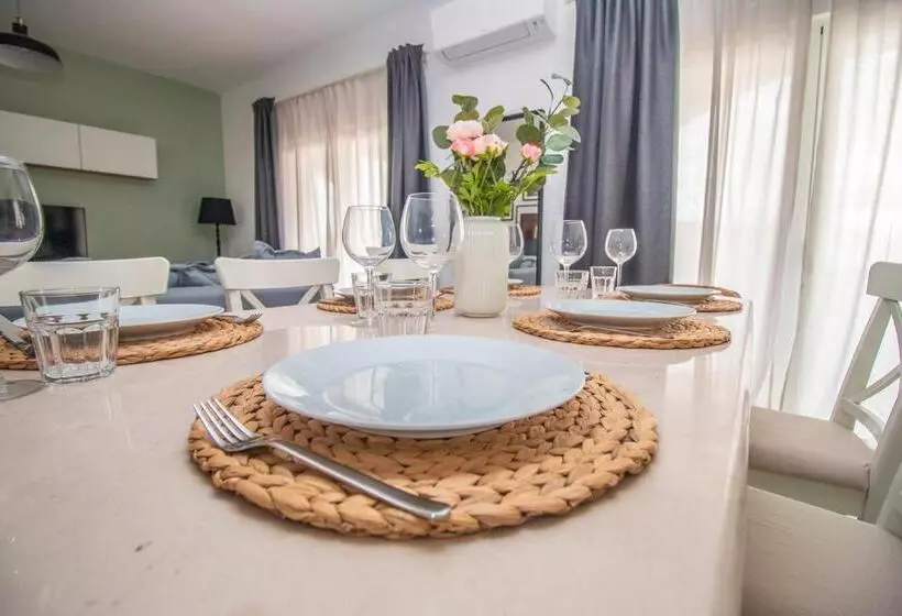 Apartment Close To Golf, Beaches, Quinta Lago, Vale Lobo, Quarteira And Vilamoura