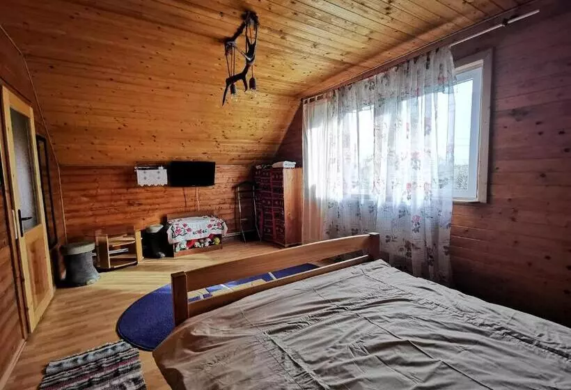 ホテル Jugul țăranului Agropensiune Polovragi, Gorj
