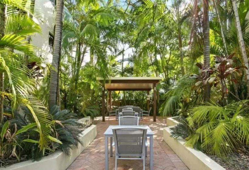 Howard 11 7 Noosa River At Your Doorstep