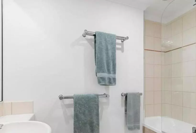 Howard 11 7 Noosa River At Your Doorstep