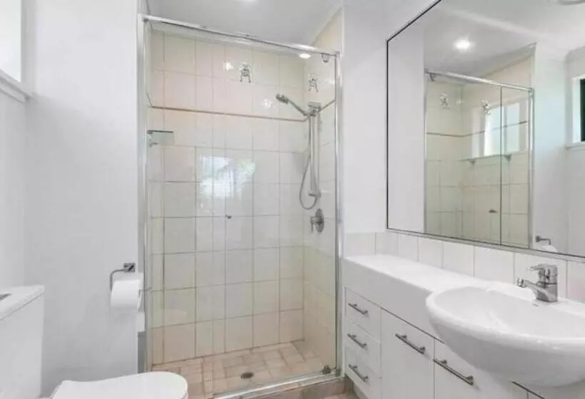 Howard 11 7 Noosa River At Your Doorstep