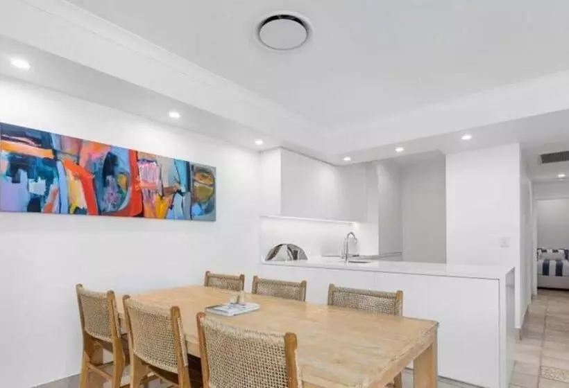 Howard 11 7 Noosa River At Your Doorstep