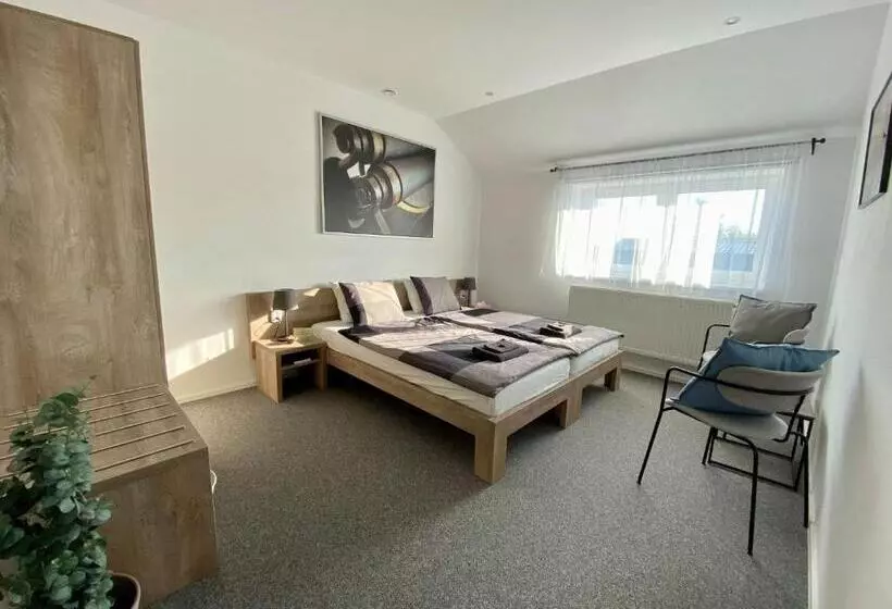 ペンション Apartmány Pelhřimov