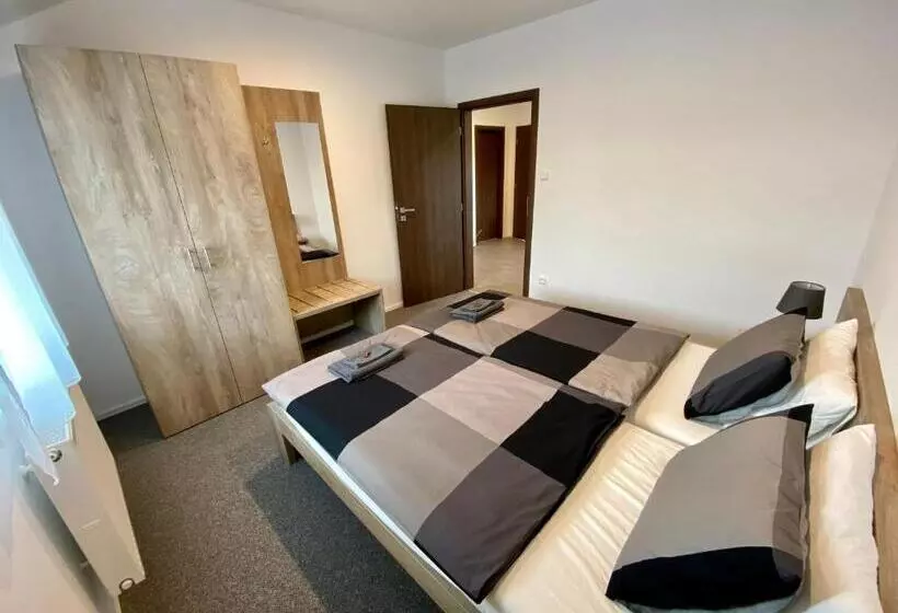 ペンション Apartmány Pelhřimov