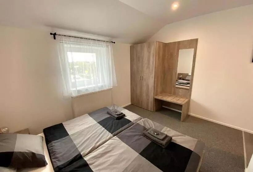 ペンション Apartmány Pelhřimov