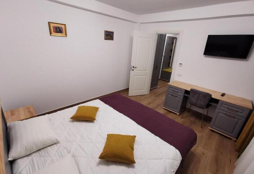 پانسیون Casa De Pe Vale