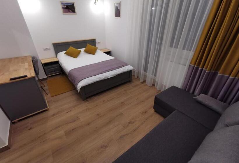 پانسیون Casa De Pe Vale