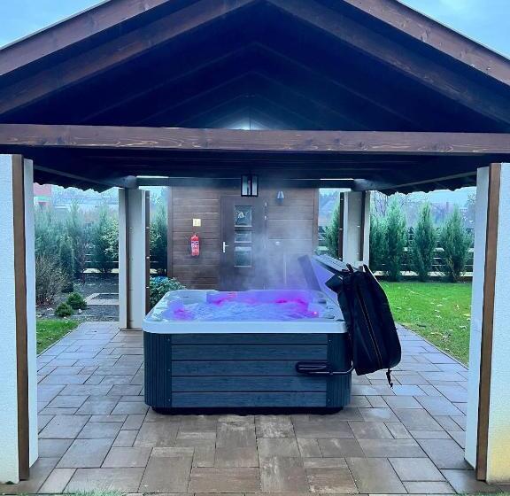 بنسيون Erzsébet Vendégház Mórahalom