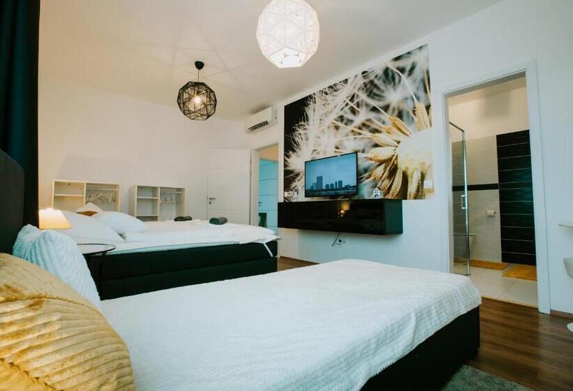 بنسيون Erzsébet Vendégház Mórahalom