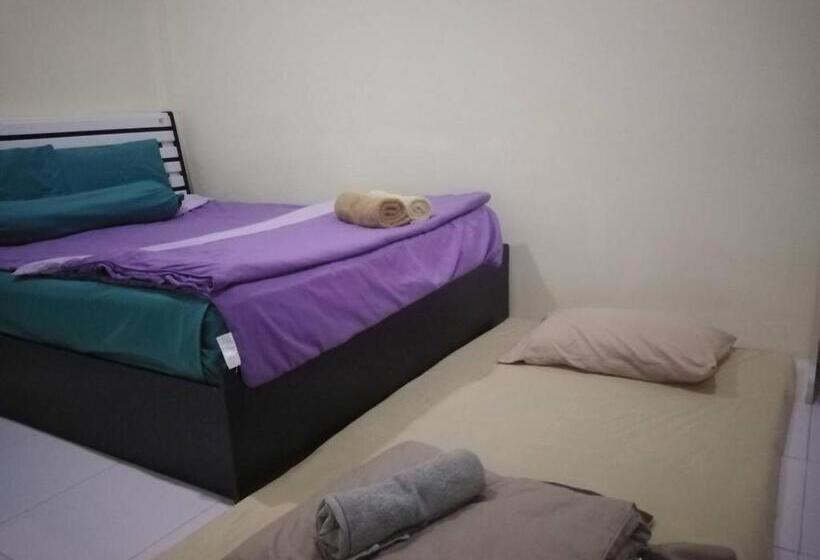 Resort บ้านสวนวารินทร์ รีสอร์ท