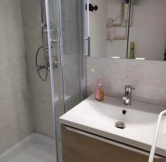 St Pierre La Mer,appartement T2 En Residence Calme