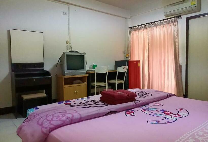 Albergue ทองธิดาอพาร์ทเม้นท์
