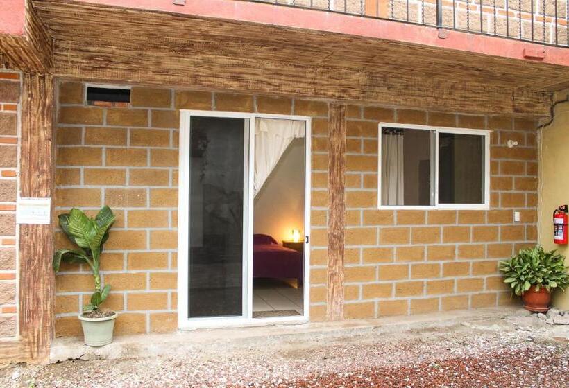 הוסטל Hospedaje Piedra De Sol