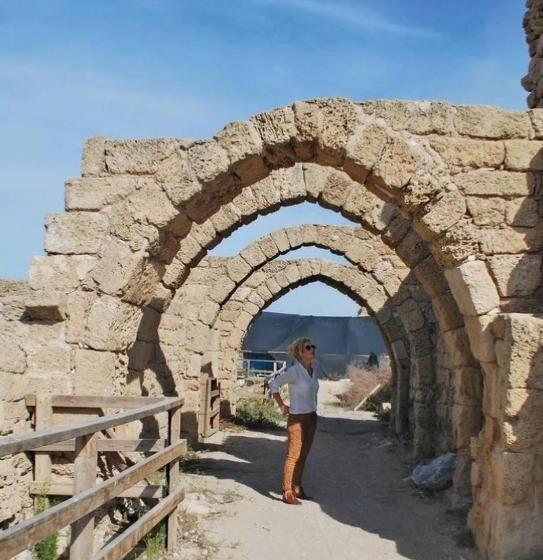 Aamiaismajoitus (B&B) Danielle Boutique Suite