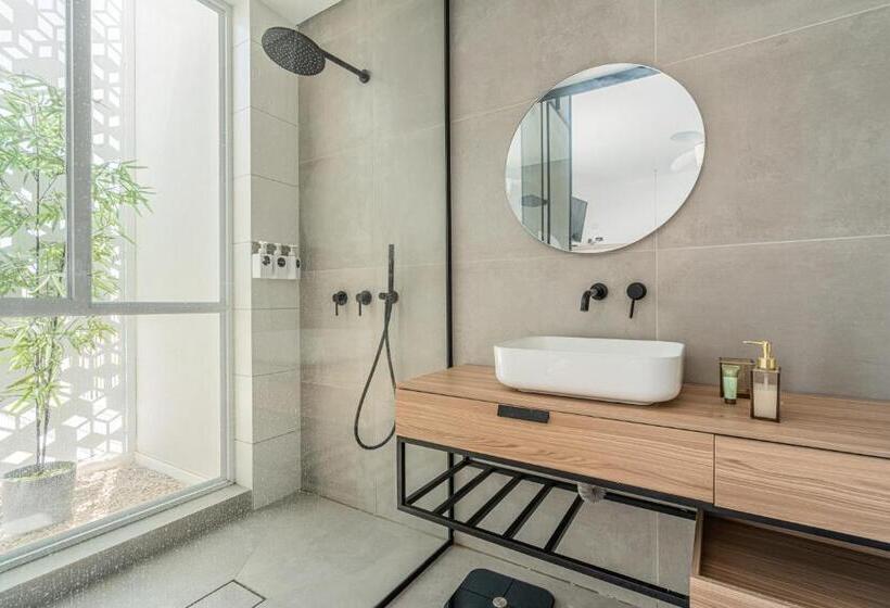 Aamiaismajoitus (B&B) Danielle Boutique Suite