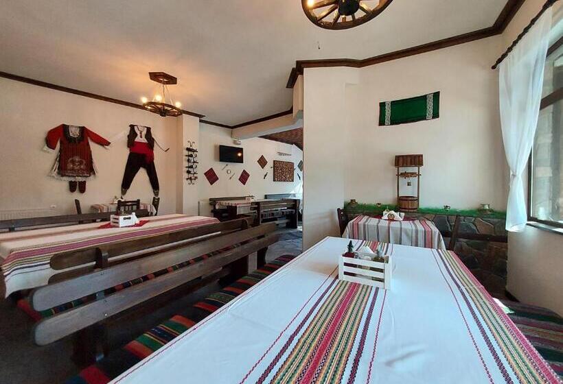 Hotel семеен хотел къщата