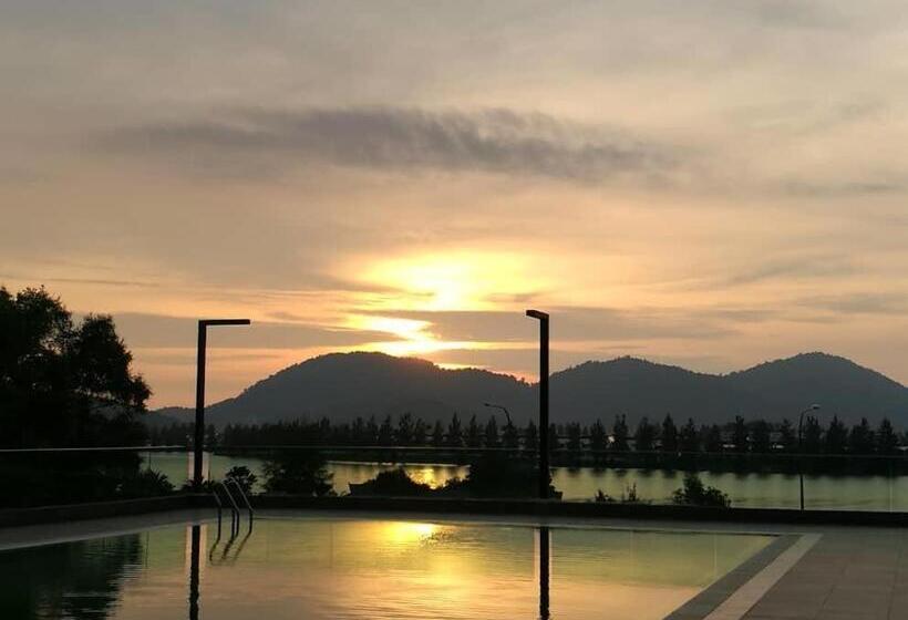 Hotel Marina Heights Seaview Resort Apartment Ii