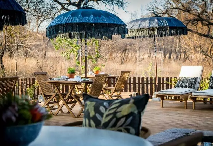 Hotelli Safari Moon Luxury Bush Lodge