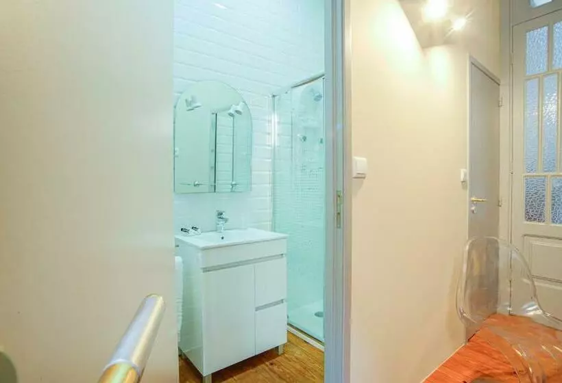 پانسیون Palacete Suite Aveiro