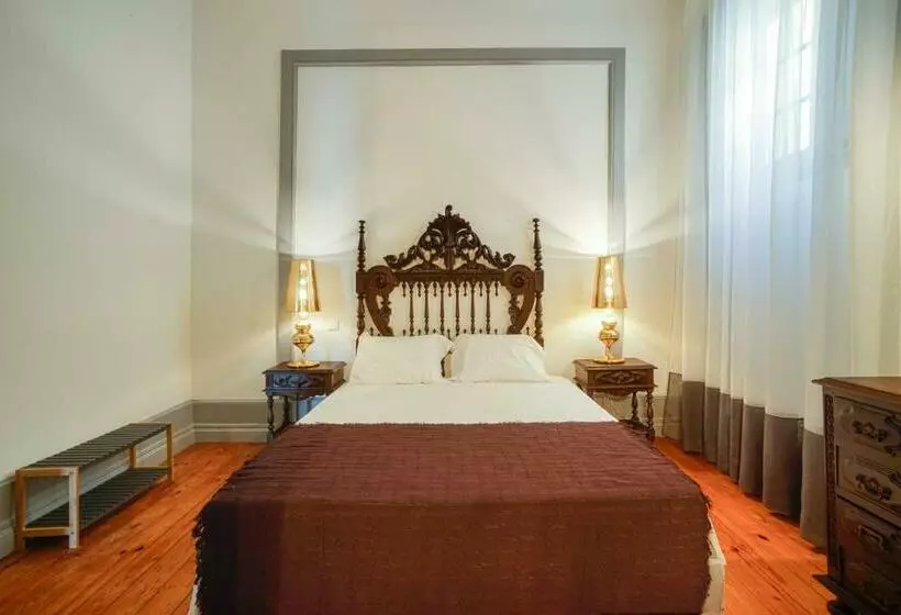 پانسیون Palacete Suite Aveiro