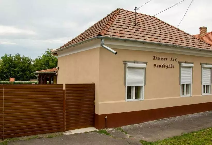 ペンション Zimmer Feri Vendégház