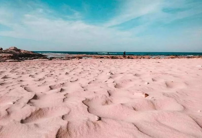 شاليهات بورتو مطروح فيو بحر Porto Matrouh Sea View Families Only