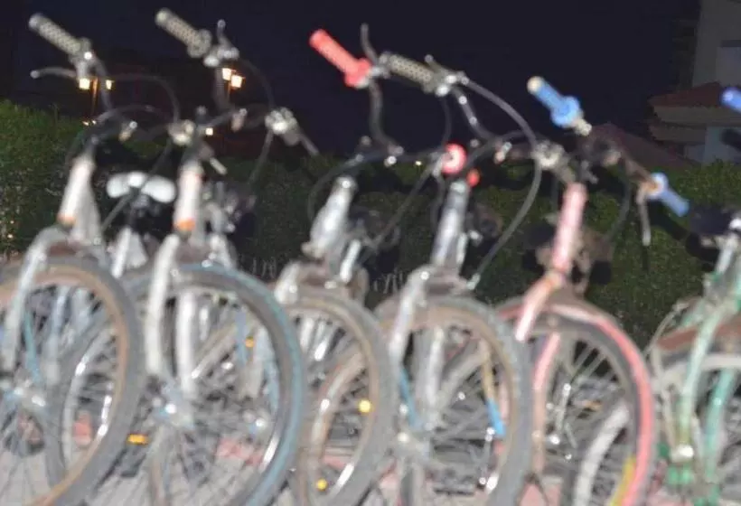 شاليهات بورتو مطروح فيو بحر Porto Matrouh Sea View Families Only