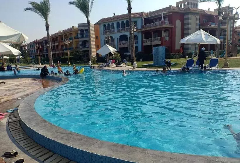 شاليهات بورتو مطروح فيو بحر Porto Matrouh Sea View Families Only